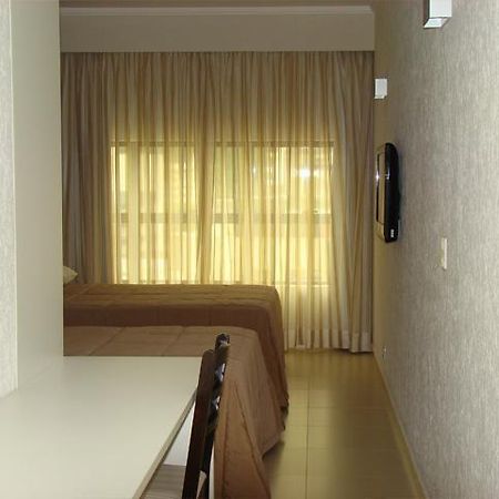 Caioba Praia Hotel Curitiba Luaran gambar