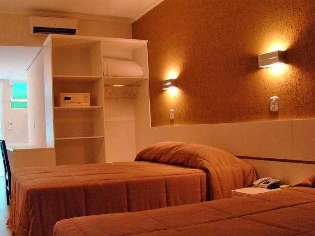 Caioba Praia Hotel Curitiba Luaran gambar